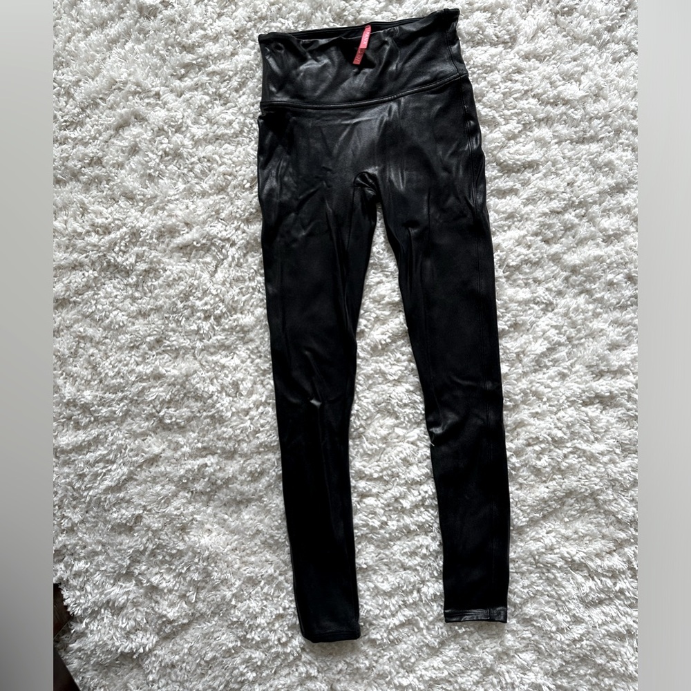 SPANX Faux Leather Leggings, size Small